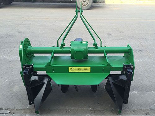 草莓旋耕起壟機(jī)